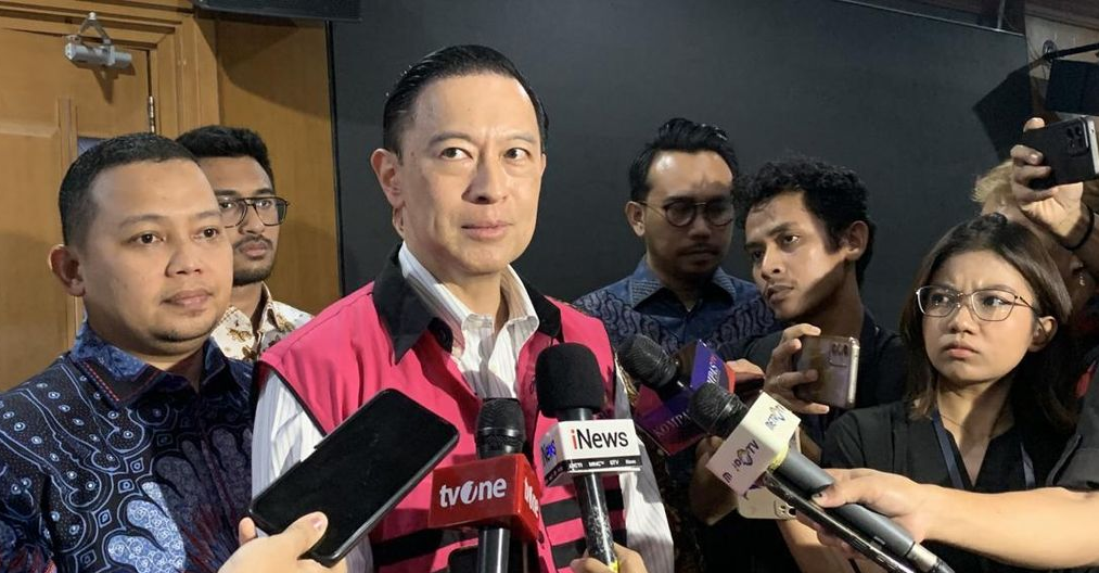 Kehebohan di Lapas: iPad dan MacBook Ditemukan di Sel Tom Lembong